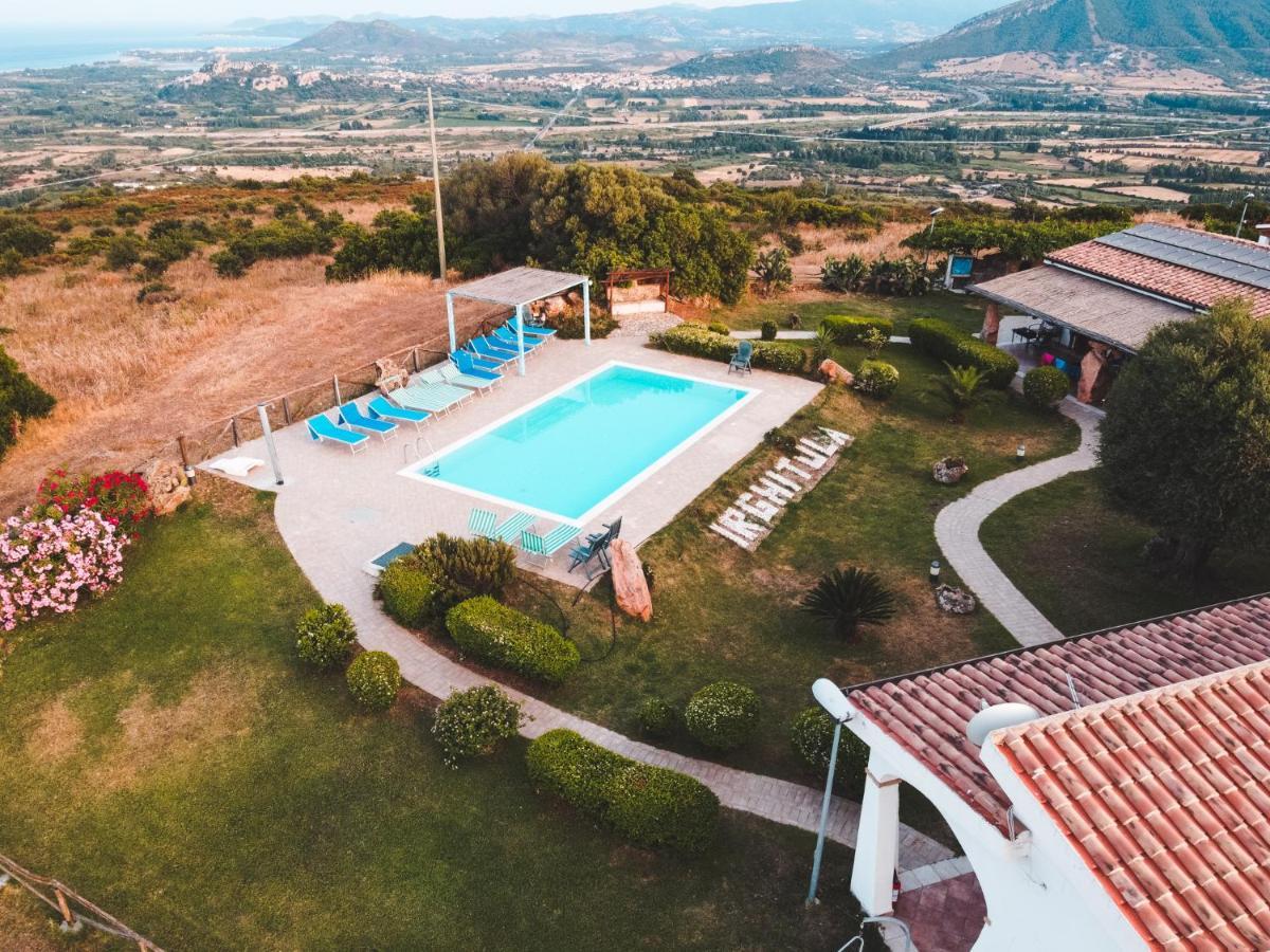 Agriturismo Irghitula Посада Экстерьер фото