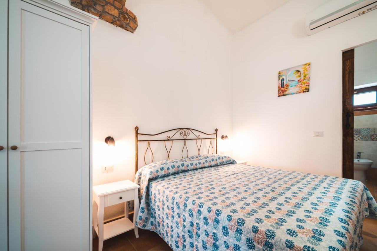 Agriturismo Irghitula Посада Экстерьер фото