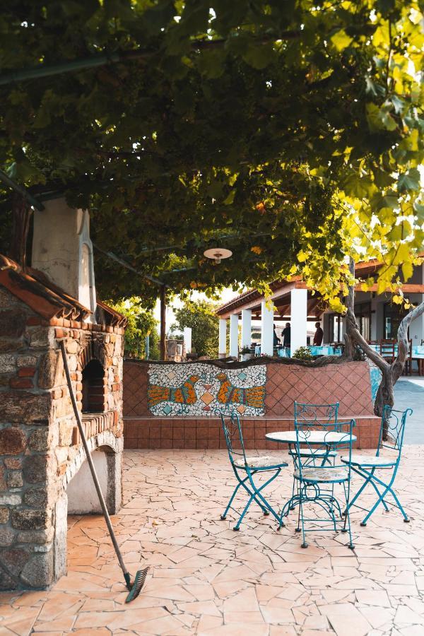 Agriturismo Irghitula Посада Экстерьер фото